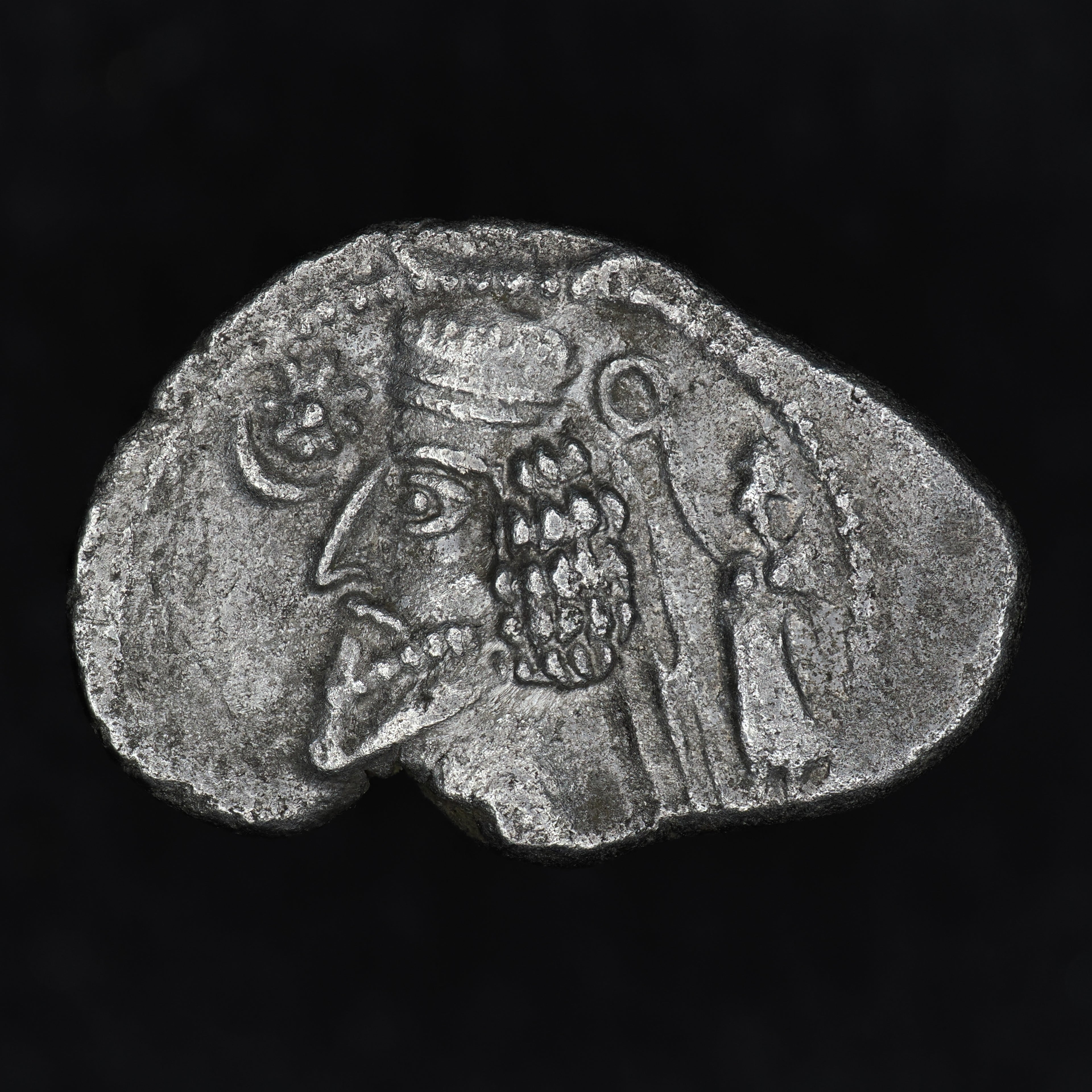 Parthian | Phraataces | Silver Drachm | 2 BC to AD 4 | PAR-PHRA-AR-DR-002