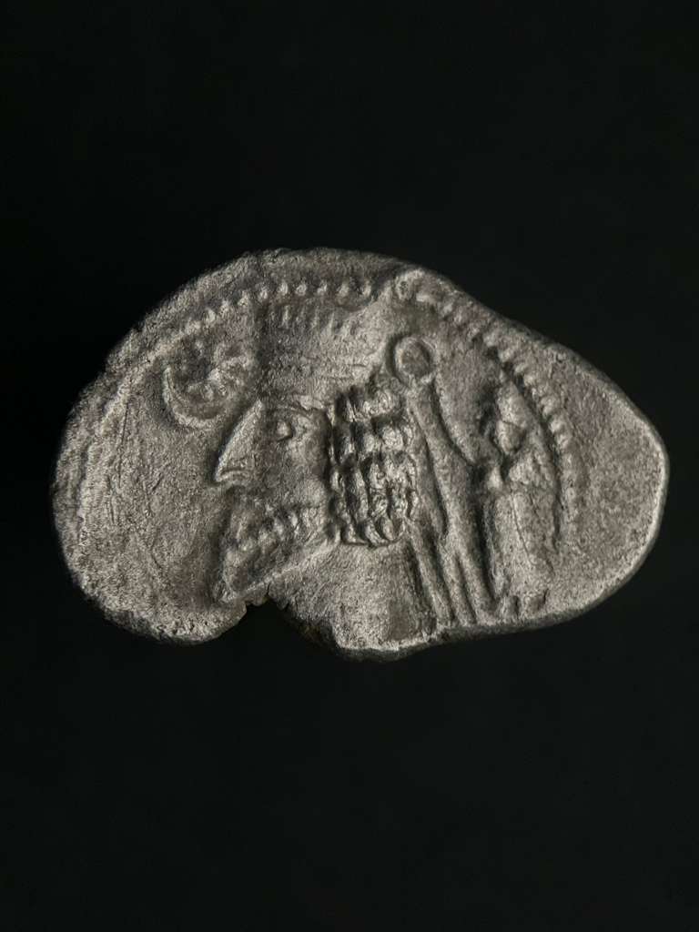 Parthian | Phraataces | Silver Drachm | 2 BC to AD 4 | PAR-PHRA-AR-DR-002