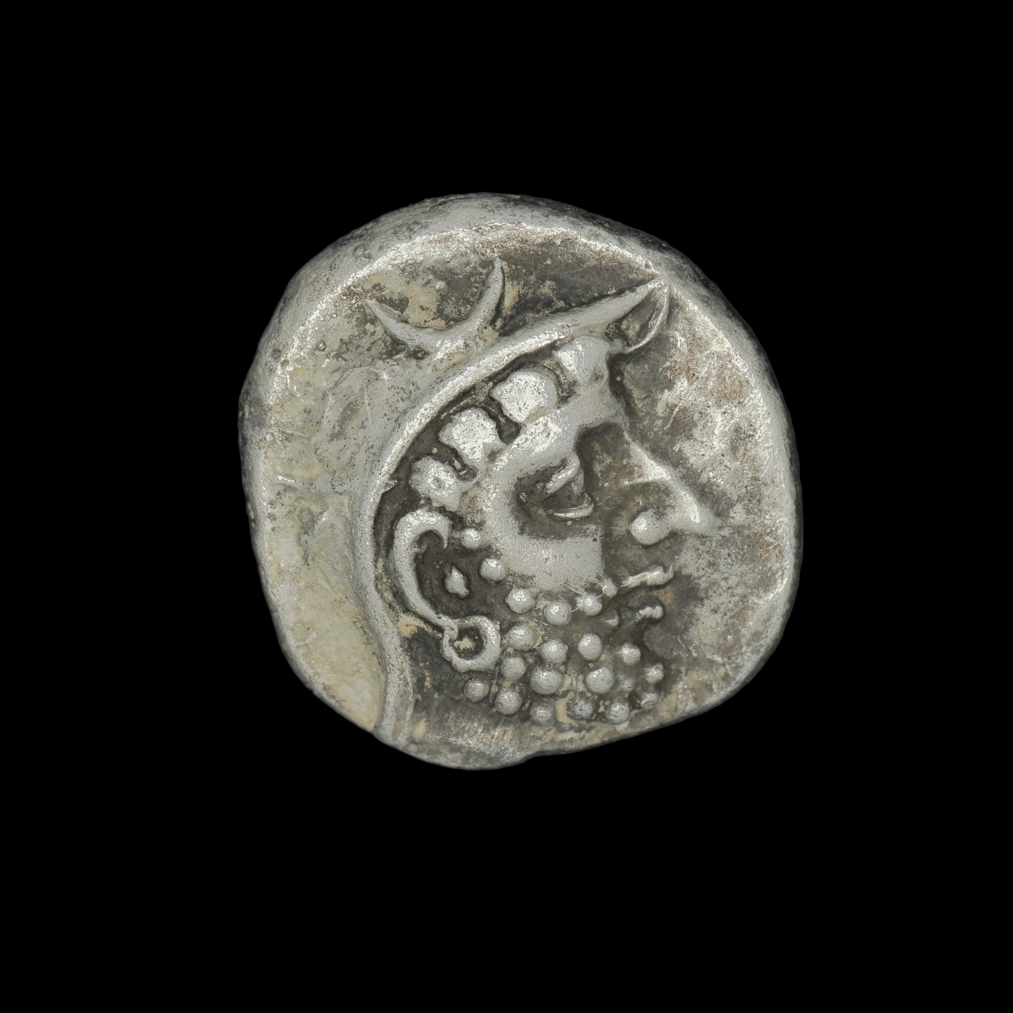 Kings of Persis | Dārēv (Darayan I) | Silver Drachm | 132 BC to 100 BC | PERS-DAR1-AR-DR-012